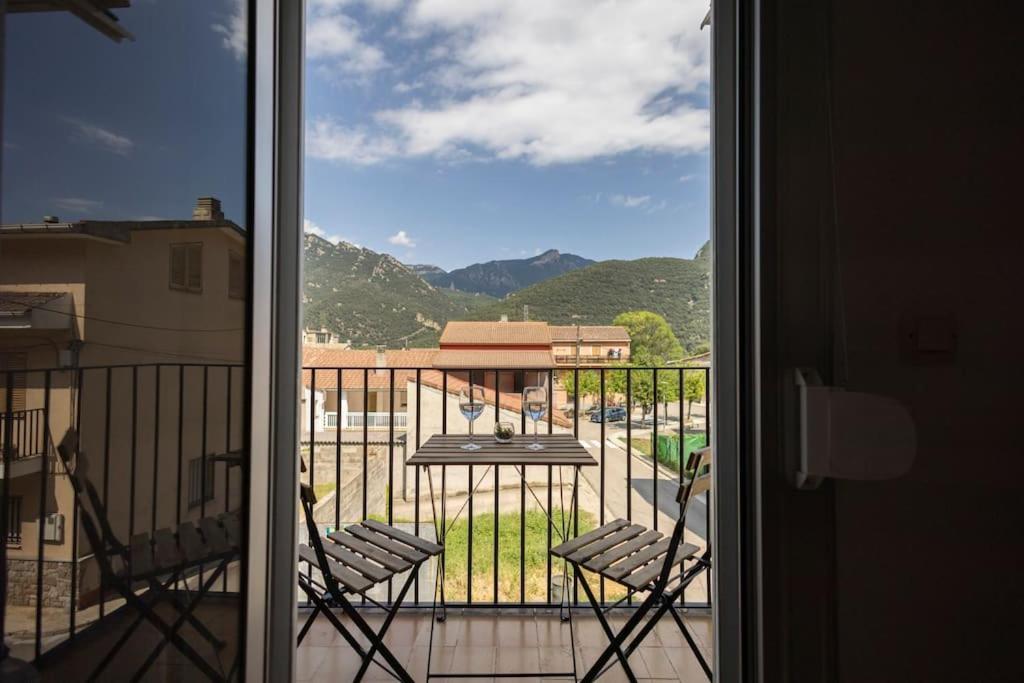 Ca La Serenitat Apartamento Acogedor Y Tranquilo Con Vistas En Rodonella Sant Jordi de Cercs Luaran gambar